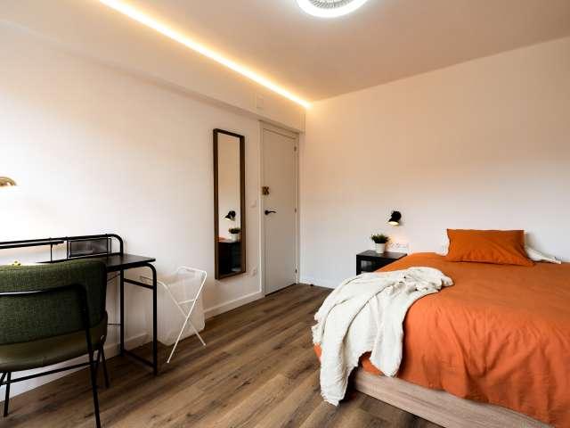 Habitación en un apartamento compartido de 4 habitaciones en Sabadell