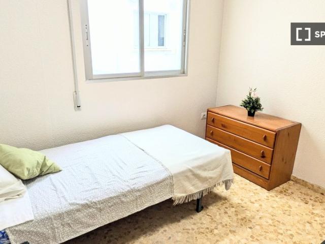 Habitación en un apartamento de 6 habitaciones en Moncada, Valencia