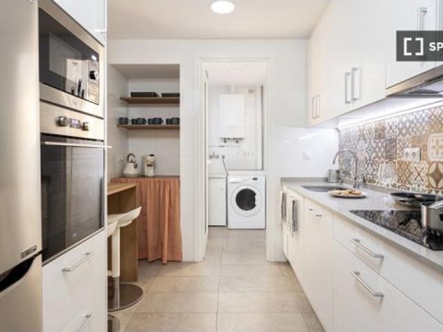 Habitación en un piso compartido de 4 habitaciones en alquiler en Sant Antoni