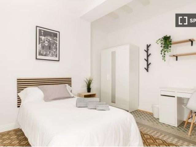 Habitación en un piso compartido de 5 habitaciones en alquiler en El Gòtic, Barcelona