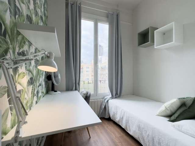 Habitación en un piso compartido de 6 habitaciones en Barcelona