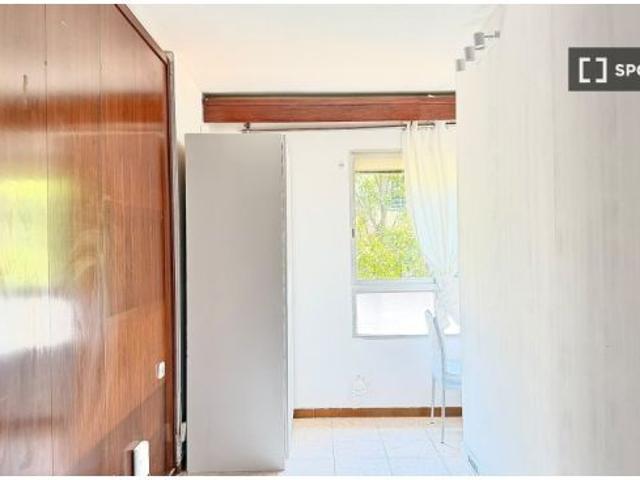 Habitación en un piso compartido de 7 habitaciones en alquiler en Son Canals