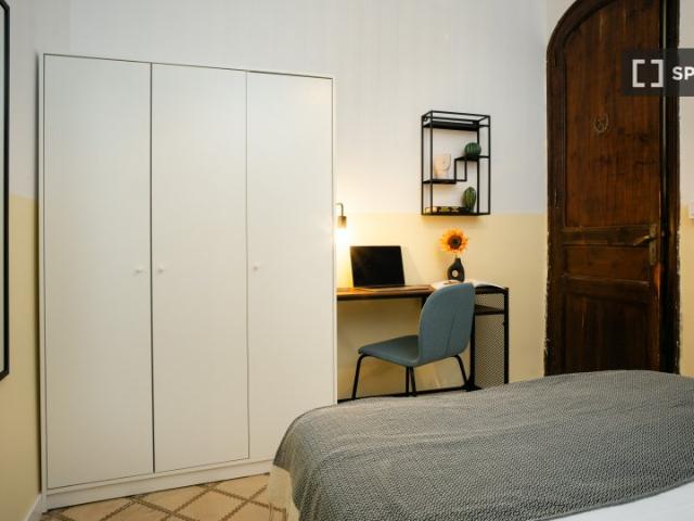 Habitación en un piso compartido de 8 habitaciones en Gràcia, Barcelona