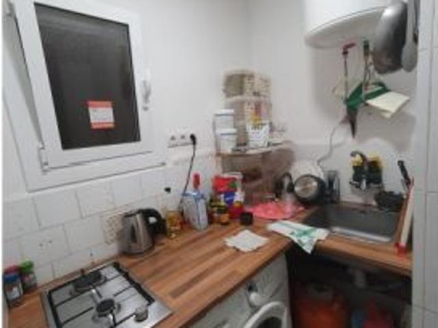 Habitación en un piso compartido de 1 dormitorio en alquiler en El Poblenou