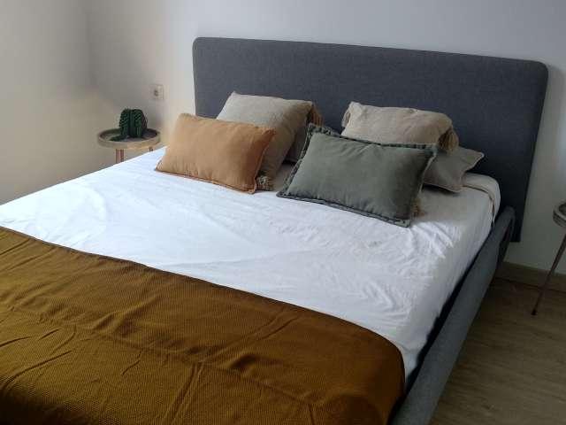 Habitación en un piso compartido de 1 dormitorio en alquiler en La Sagrada Família
