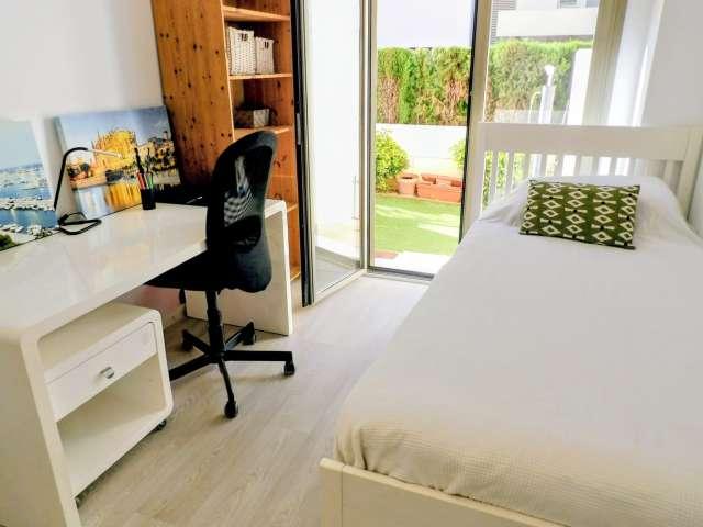 Habitación en un piso compartido de 3 habitaciones en Camp Redó, Palma