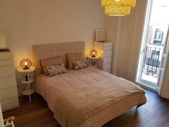 Habitación en piso compartido en alquiler en Palacio, Madrid