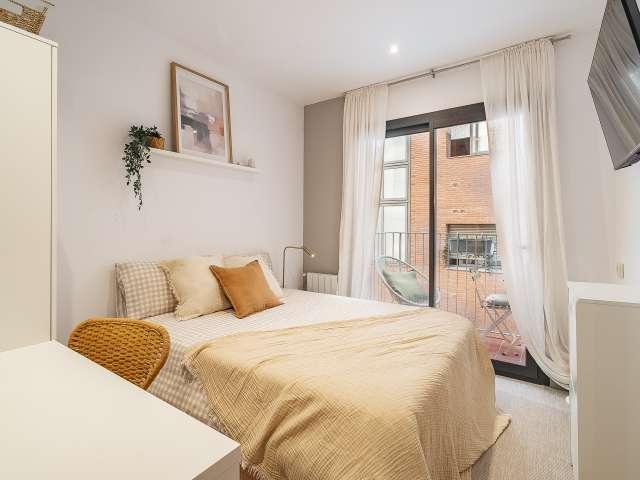 Habitación en un piso compartido, Sants Badal