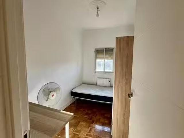 Habitación en V. C. Puente de Vallecas A3, Portazgo