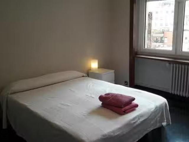 Habitación en Via Augusta, Vila de Gràcia