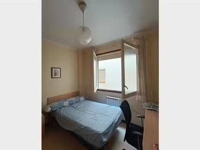 Habitación en 3 Carrer Murillo