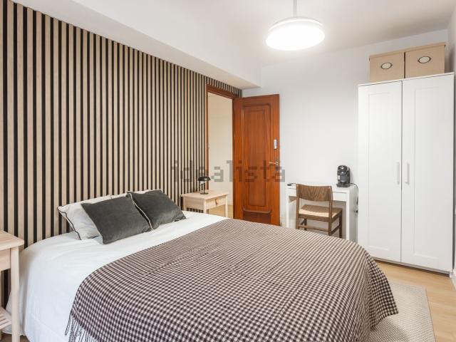 Habitación, Ensanche Diputación, Alicante / Alacant
