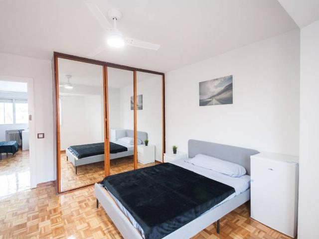 Habitación Full Equipada Y Servicios Incluidos MADRID