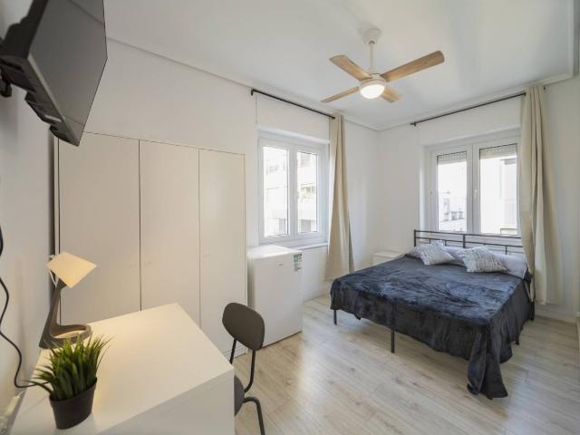 Habitación Full Equipada Y Servicios Incluidos MALAGA