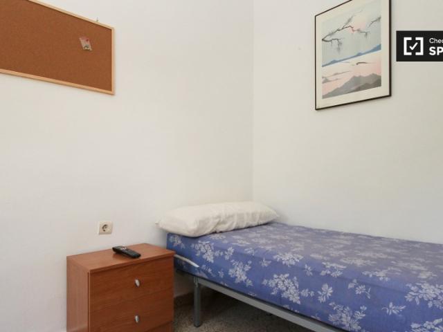 Habitación en piso compartido en alquiler en Pajaritos, Granada