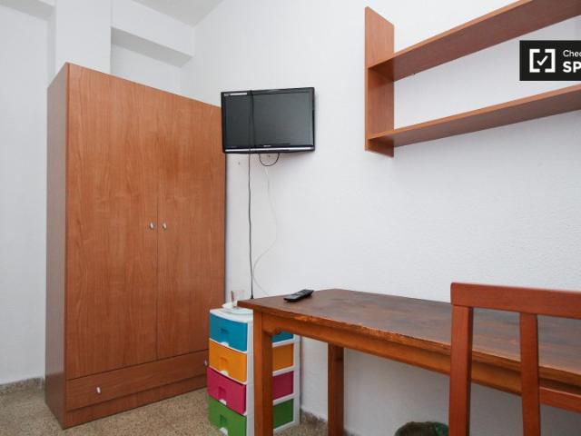 Habitación en piso compartido en alquiler en Pajaritos, Granada