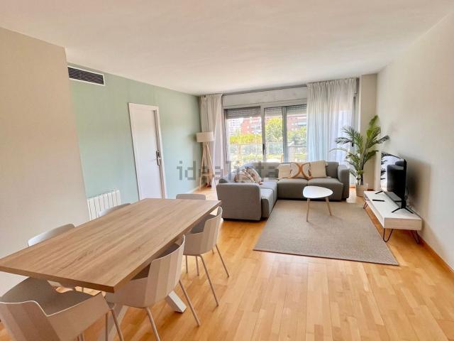 Habitación, Girona