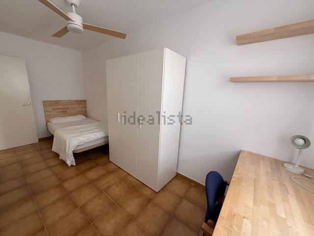 Habitación, Girona