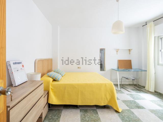 Habitación, Gran Capitán, Granada