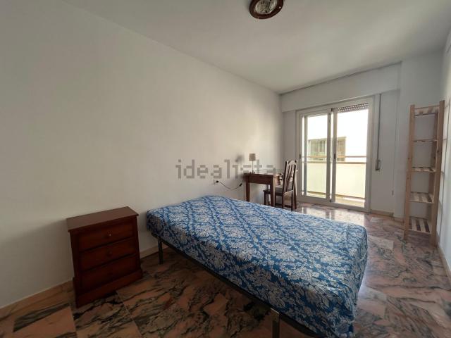 Habitación, Gran Capitán, Granada