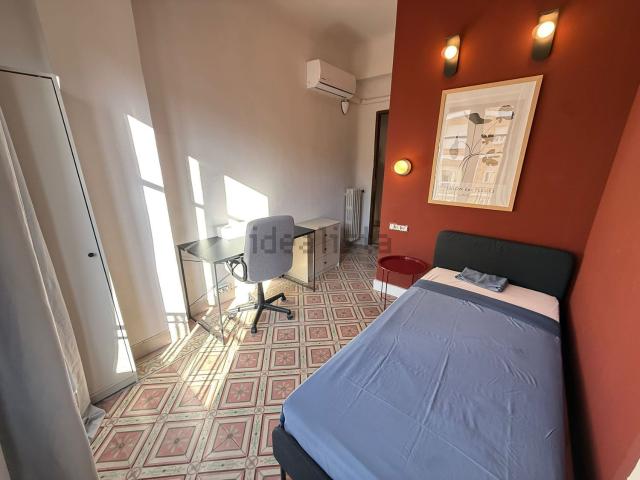 Habitación, Gran Vía, Granada