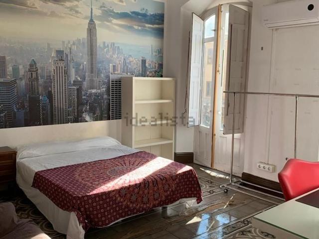 Habitación, Gran Vía, Granada
