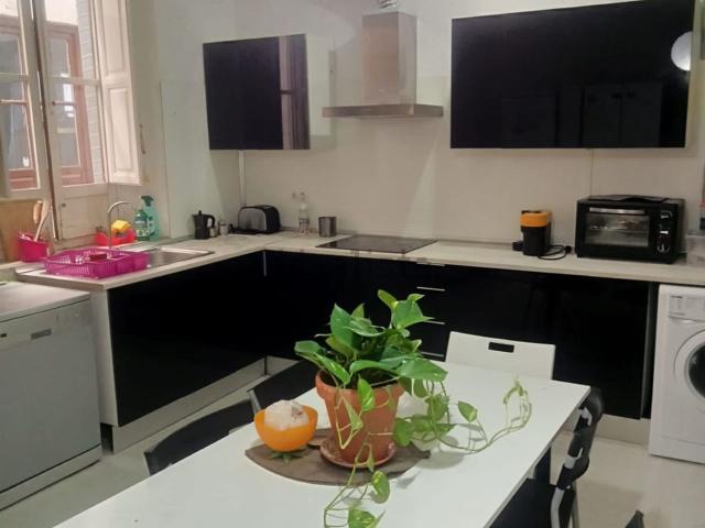 Habitación, Gran Vía, Granada