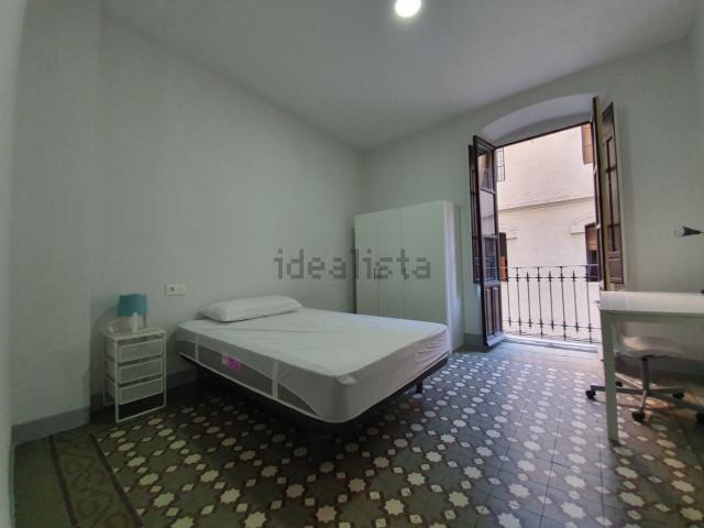 Habitación, Gran Vía, Granada