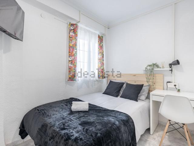 Habitación, Granada