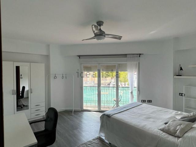 Habitación, Granada