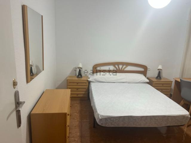 Habitación, Granada