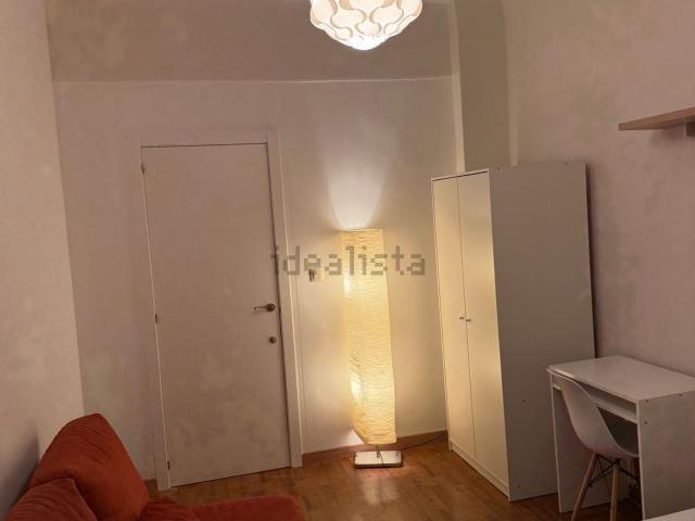 Habitación, Granada