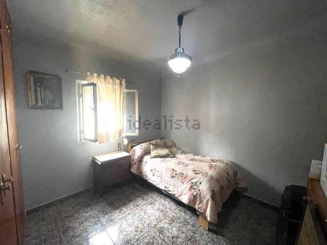 Habitación, Granada