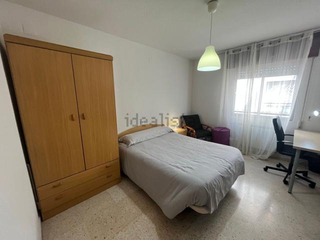 Habitación, Granada