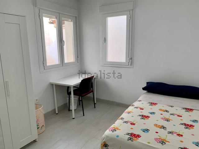 Habitación, Granada