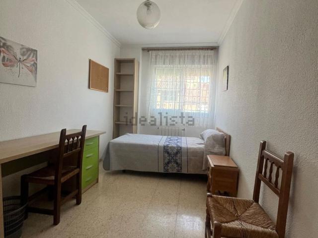 Habitación, Granada