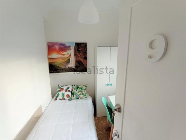 Habitación, Granada