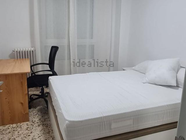 Habitación, Granada