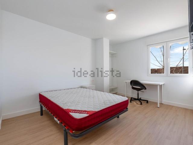 Habitación, Granada