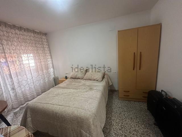 Habitación, Granada
