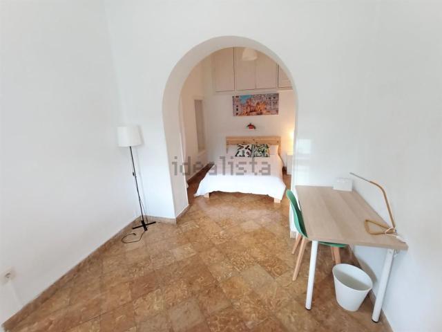 Habitación, Granada