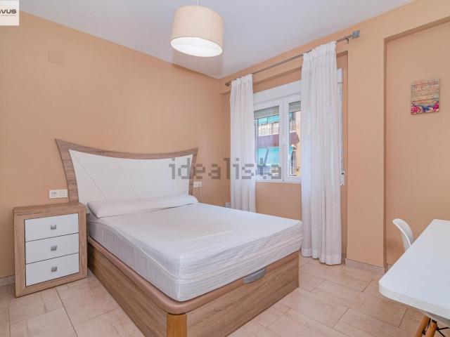 Habitación, Granada