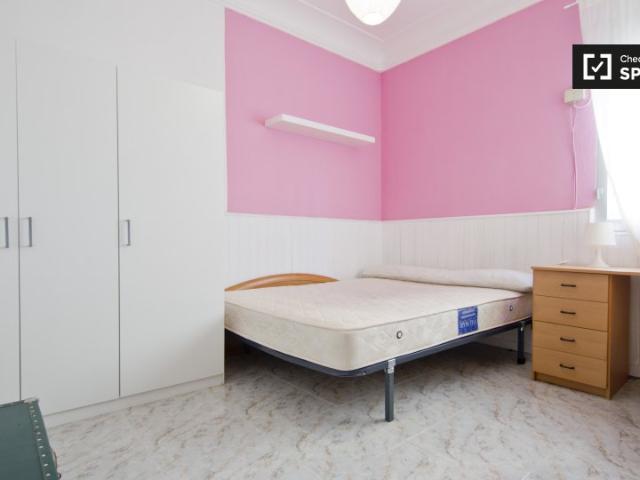 Habitación ideal en piso compartido en Puerta del Ángel, Madrid