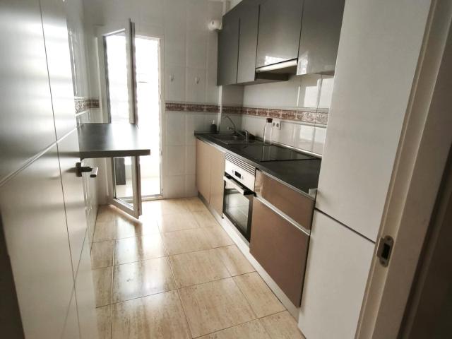 HABITACIÓN INDIVIDUAL EN PISO COMPARTIDO EN CAROLINAS ALTAS