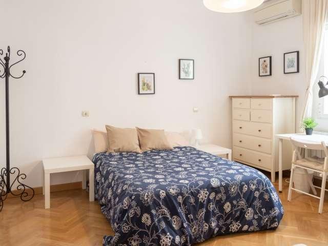 Habitación luminosa en alquiler en La Latina, Madrid