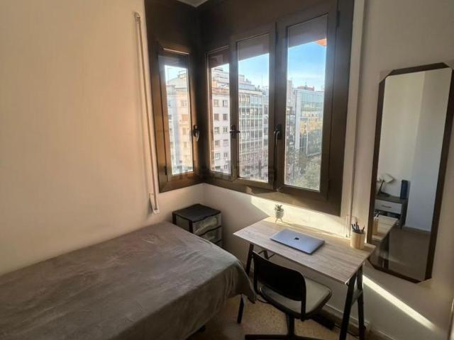Habitación, L&apos Antiga Esquerra de l&apos Eixample, Barcelona