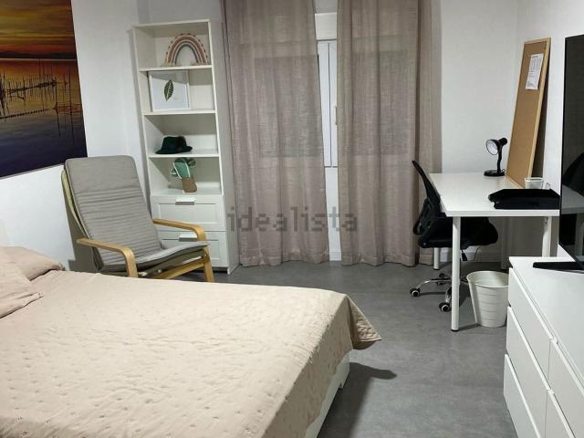 Habitación, L&apos Illa Perduda, València