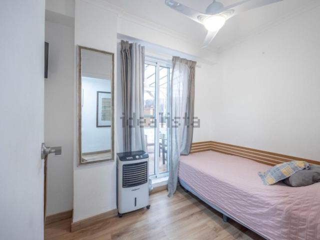 Habitación, L&apos Illa Perduda, València