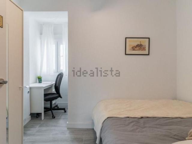 Habitación, Los Rosales, Madrid