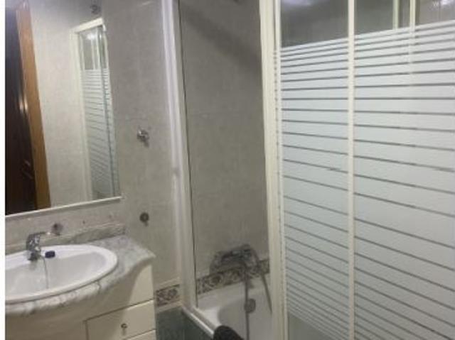 Habitación para chico en Teatinos Piso compartido de 4 dormitorios